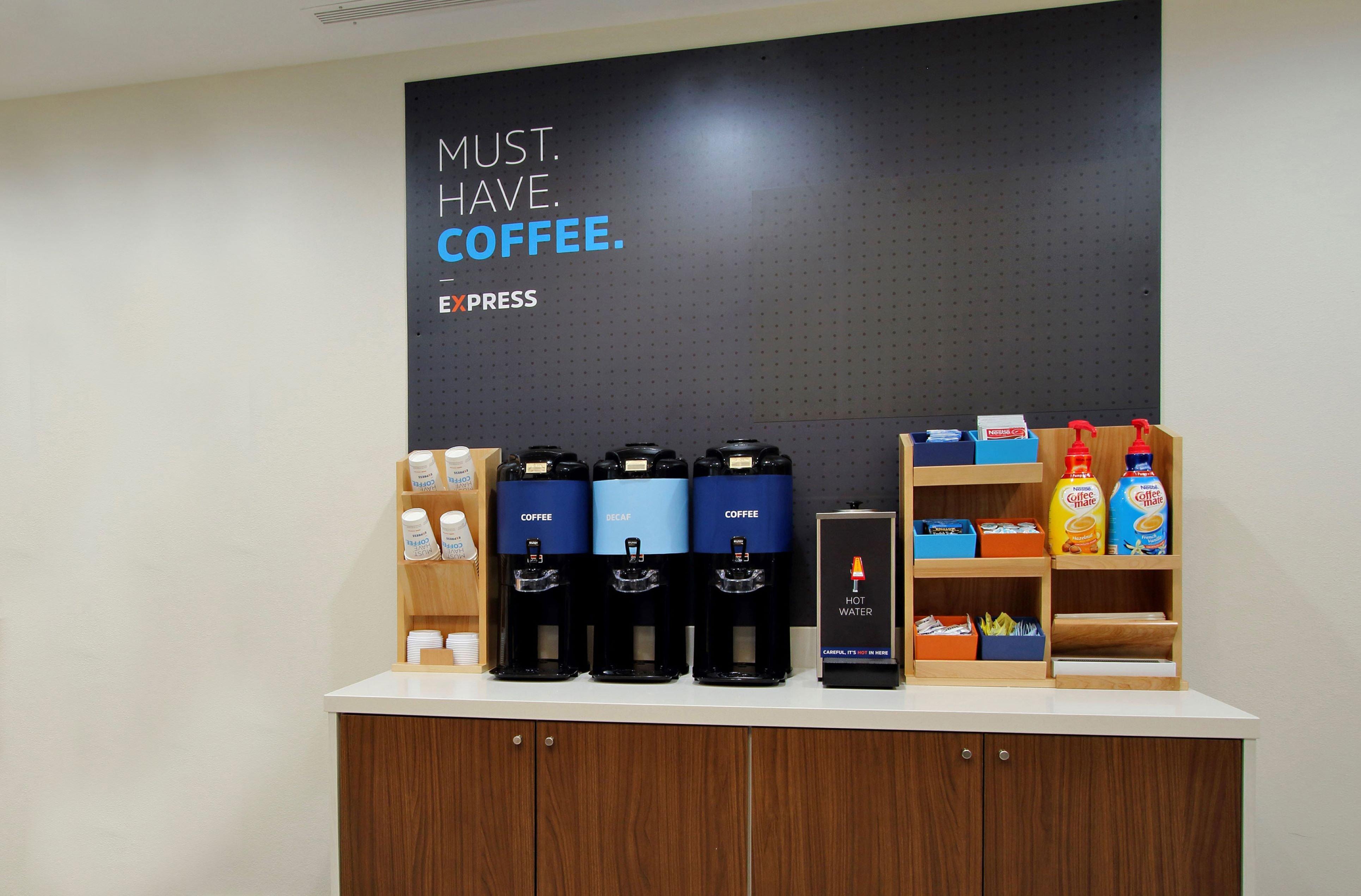 Holiday Inn Express & Suites - Fayetteville South By Ihg Eksteriør bilde