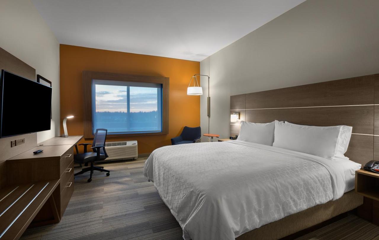 Holiday Inn Express & Suites - Fayetteville South By Ihg Eksteriør bilde